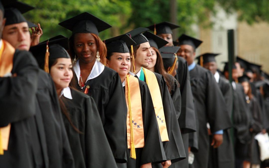 Should You Consolidate Student Loans?